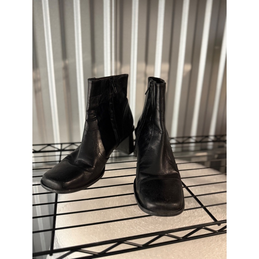 Etienne Aigner Black‎ Leather Square Toe  Block Heel Ankle Boots Size 8.5M